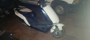 Piaggio Scooter 2021 White