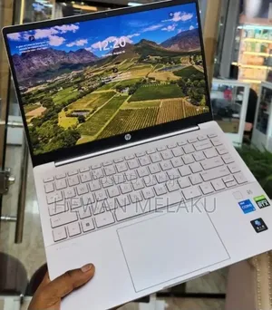 New Laptop HP Pavilion 14 16GB Intel Core i5 SSD 512GB