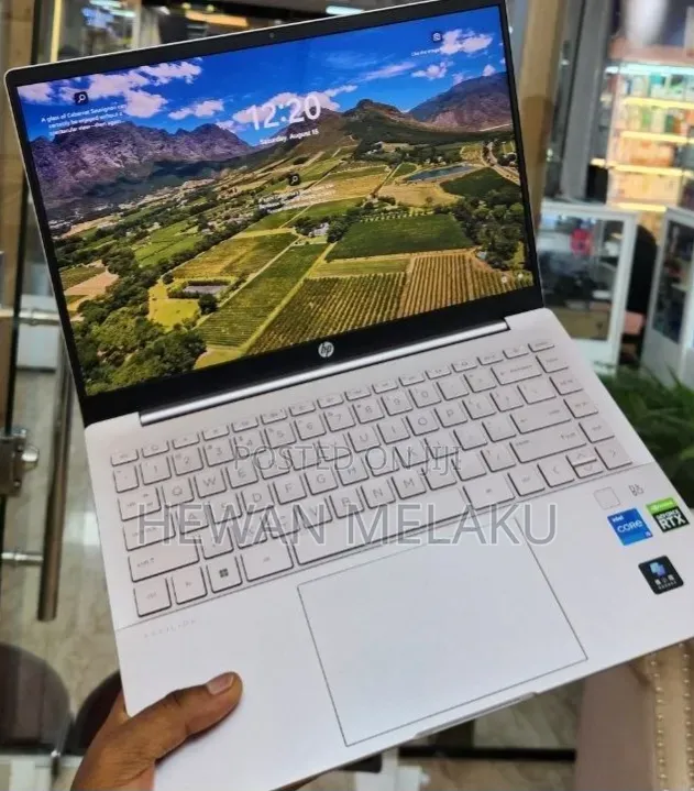 New Laptop HP Pavilion 14 16GB Intel Core i5 SSD 512GB