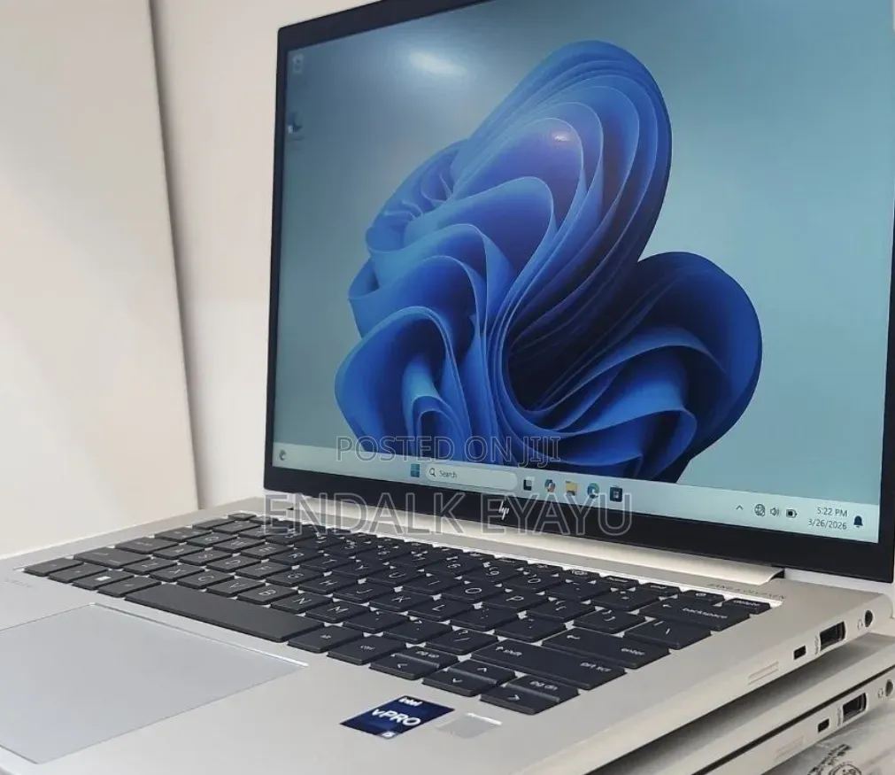 New Laptop HP EliteBook 840 G9 16GB Intel Core i5 SSD 512GB