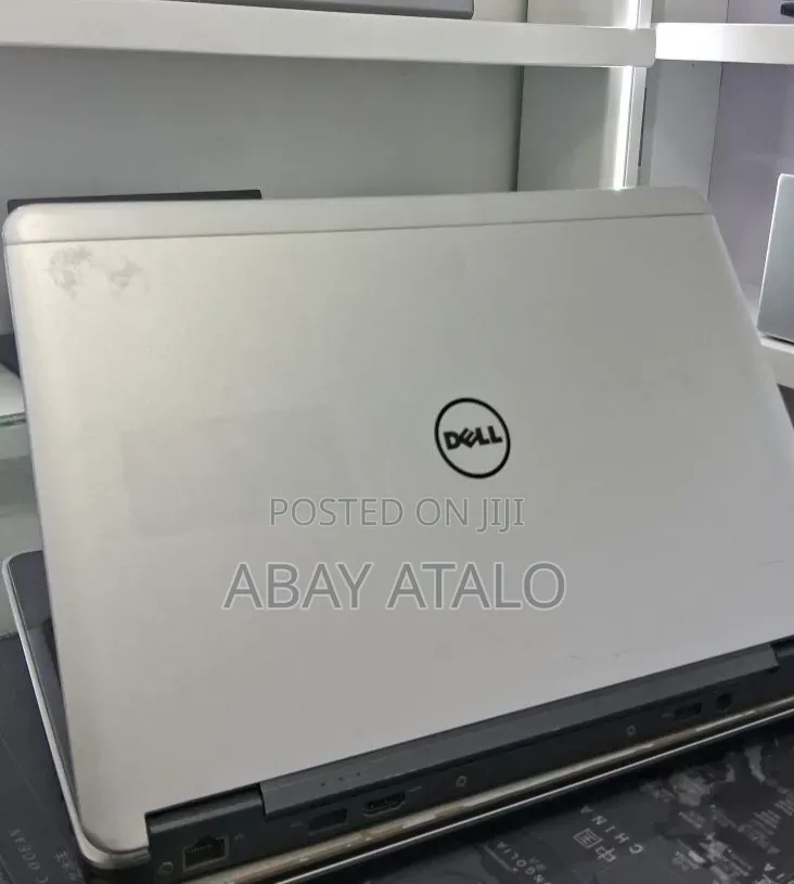 New Laptop Dell Latitude E7240 8GB Intel Core i5 SSD 256GB