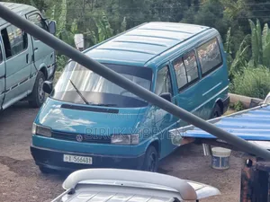 Volkswagen Transporter 1997 Green