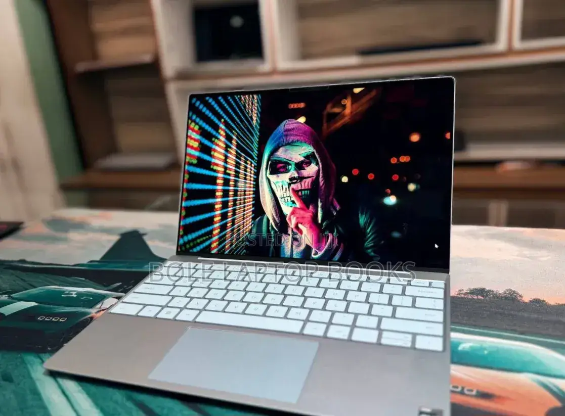 New Laptop Dell XPS 13 16GB Intel Core i7 SSD 512GB