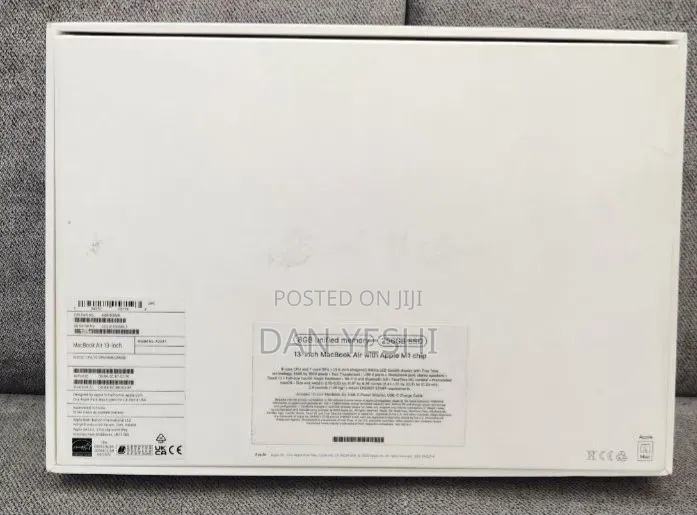New Laptop Apple MacBook Air 8GB Apple M1 SSD 256GB