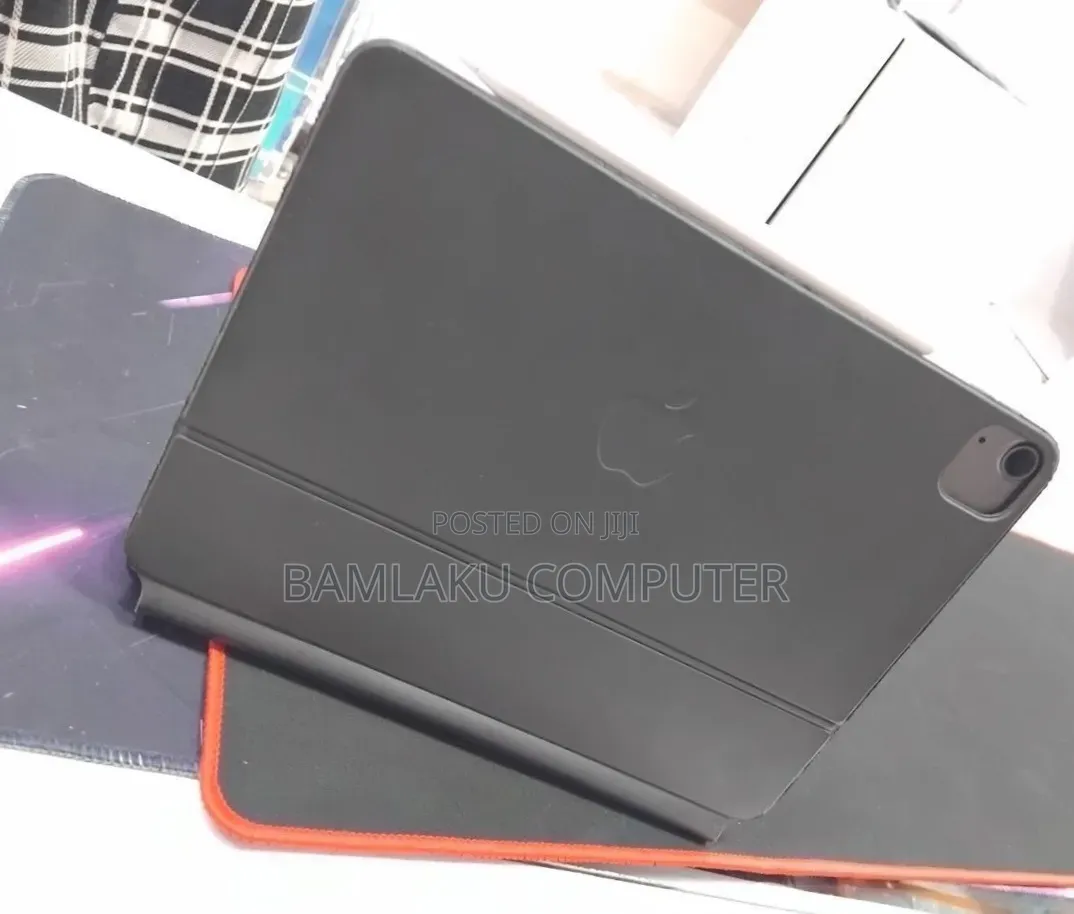 New Apple iPad Air (2022) 256 GB