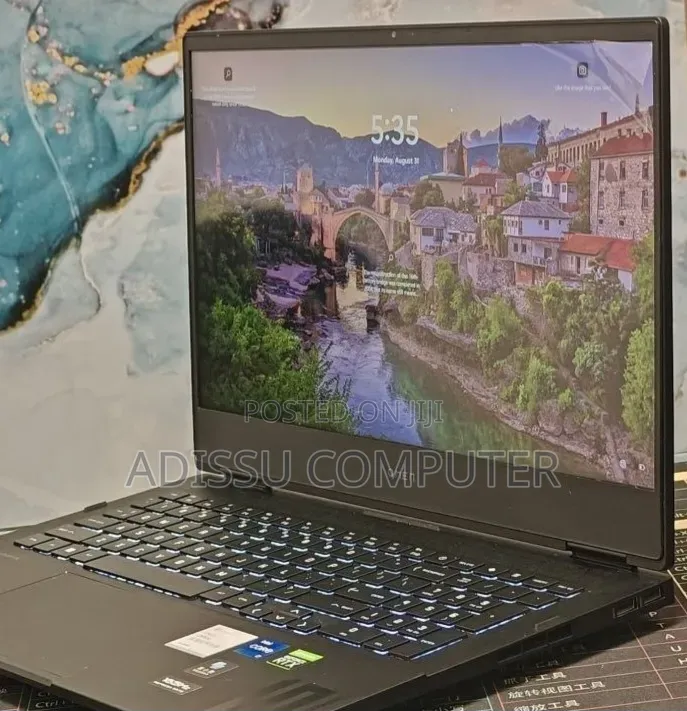 New Laptop HP Omen 16 16GB Intel Core i7 SSD 512GB