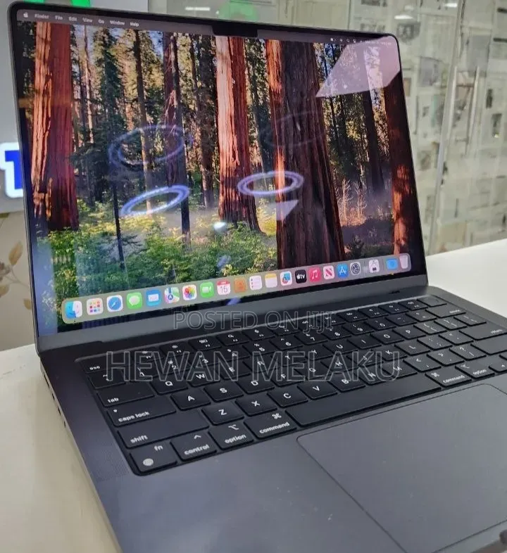 New Laptop Apple MacBook Pro 2023 M3 Pro 18GB Apple M3 Pro SSD 512GB