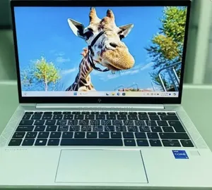 New Laptop HP EliteBook 830 G8 16GB Intel Core i5 SSD 512GB