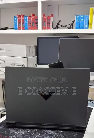 New Laptop HP 16GB AMD Ryzen 7 SSD 512GB