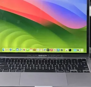 New Laptop Apple MacBook Pro 2020 M1 8GB Apple M1 SSD 512GB
