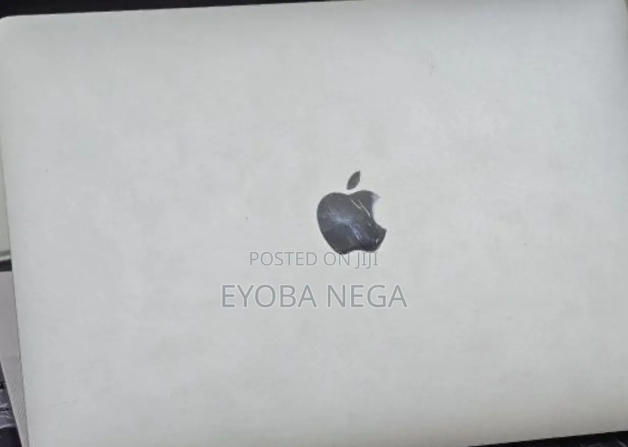 New Laptop Apple MacBook Pro 2020 M1 8GB Apple M1 SSD 512GB