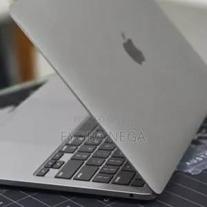 New Laptop Apple MacBook Pro 2020 M1 8GB Apple M1 SSD 512GB