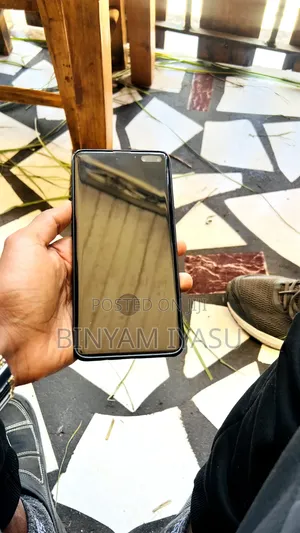 Samsung Galaxy S10 5G 512 GB Black