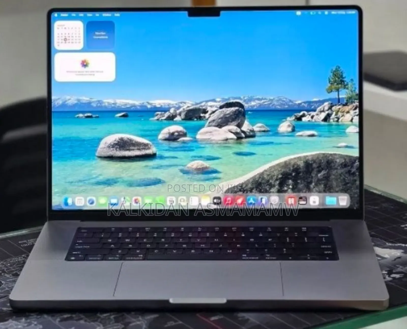 New Laptop Apple MacBook Pro 2023 M2 16GB Apple M2 SSD 512GB