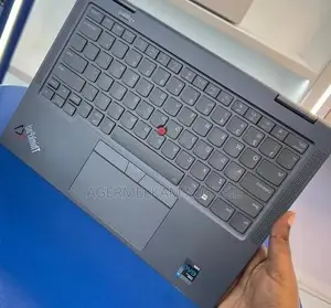 New Laptop Lenovo ThinkPad X1 Yoga 16GB Intel Core i7 SSD 512GB