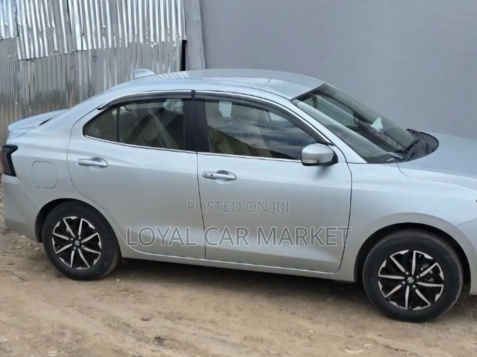 Suzuki Dzire 2025 Silver
