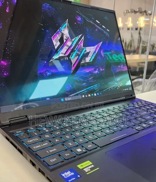 New Laptop Acer Predator Helios Neo 16 32GB Intel Core Ultra 9 SSD 1T