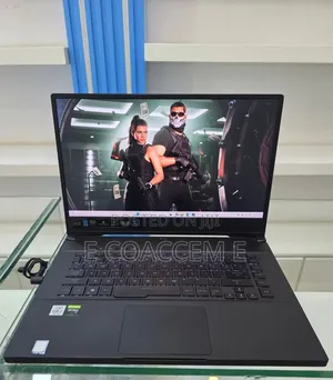 New Laptop Asus 16GB Intel Core i7 SSD 512GB
