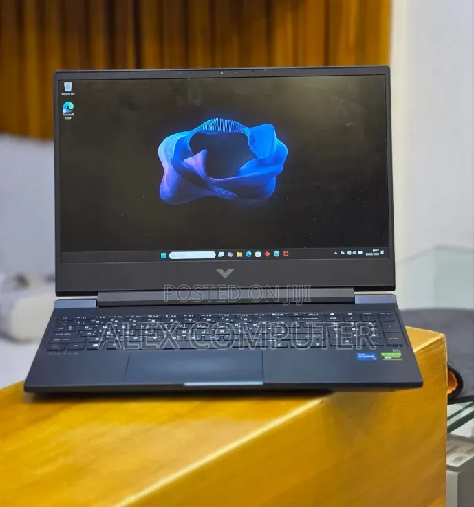 New Laptop HP Victus 15 16GB Intel Core i5 SSD 512GB