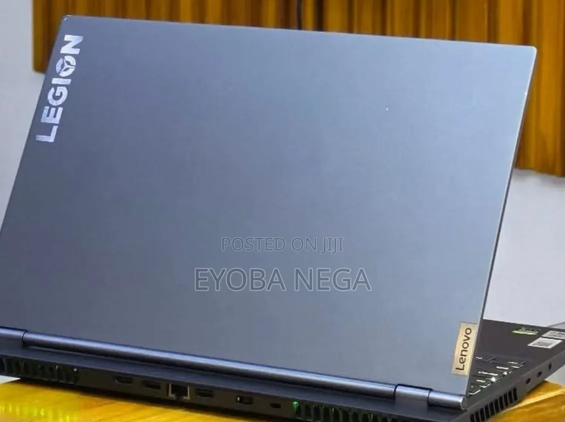 New Laptop Lenovo Legion 7 16GB Intel Core i7 SSD 512GB