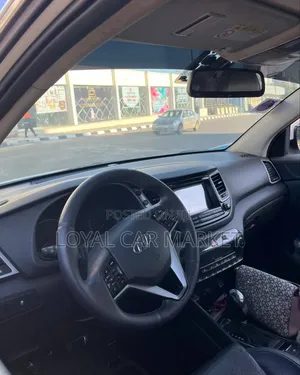 Hyundai Tucson 2017 White