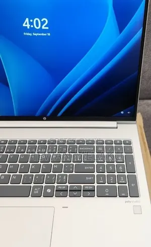 New Laptop HP ProBook 460 G11 16GB Intel Core Ultra 7 SSD 512GB