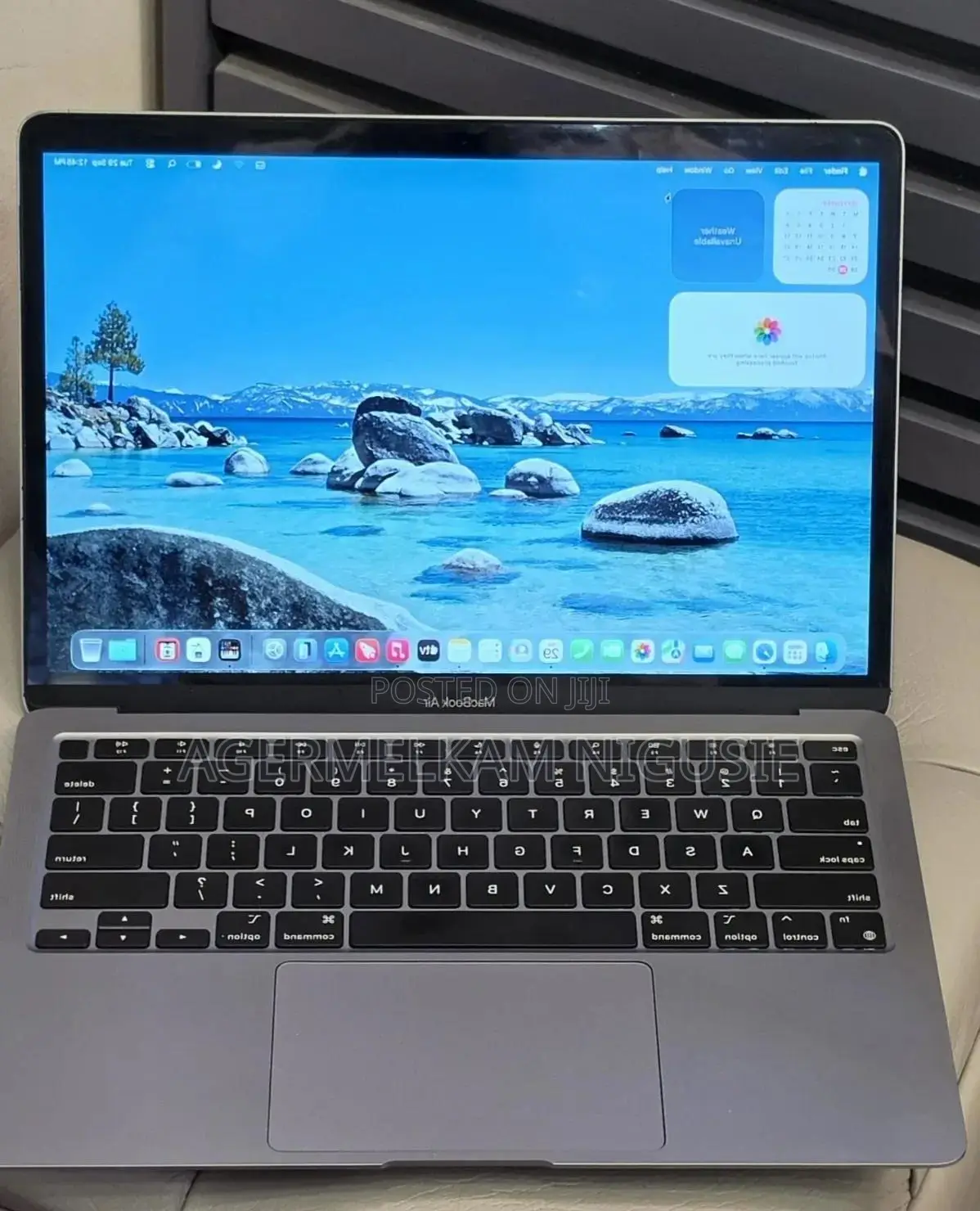 New Laptop Apple MacBook Air 2023 M2 16GB Intel Core i5 SSD 512GB