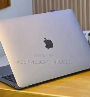 New Laptop Apple MacBook Air 2023 M2 16GB Intel Core i5 SSD 512GB