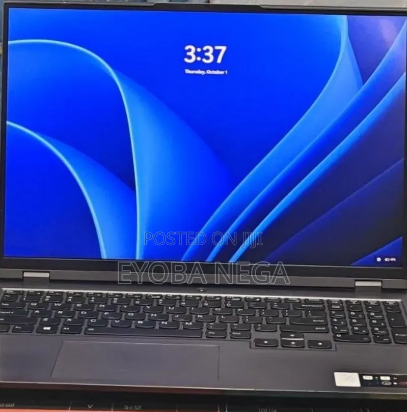 New Laptop Lenovo Legion 5 16GB AMD Ryzen 7 SSD 512GB