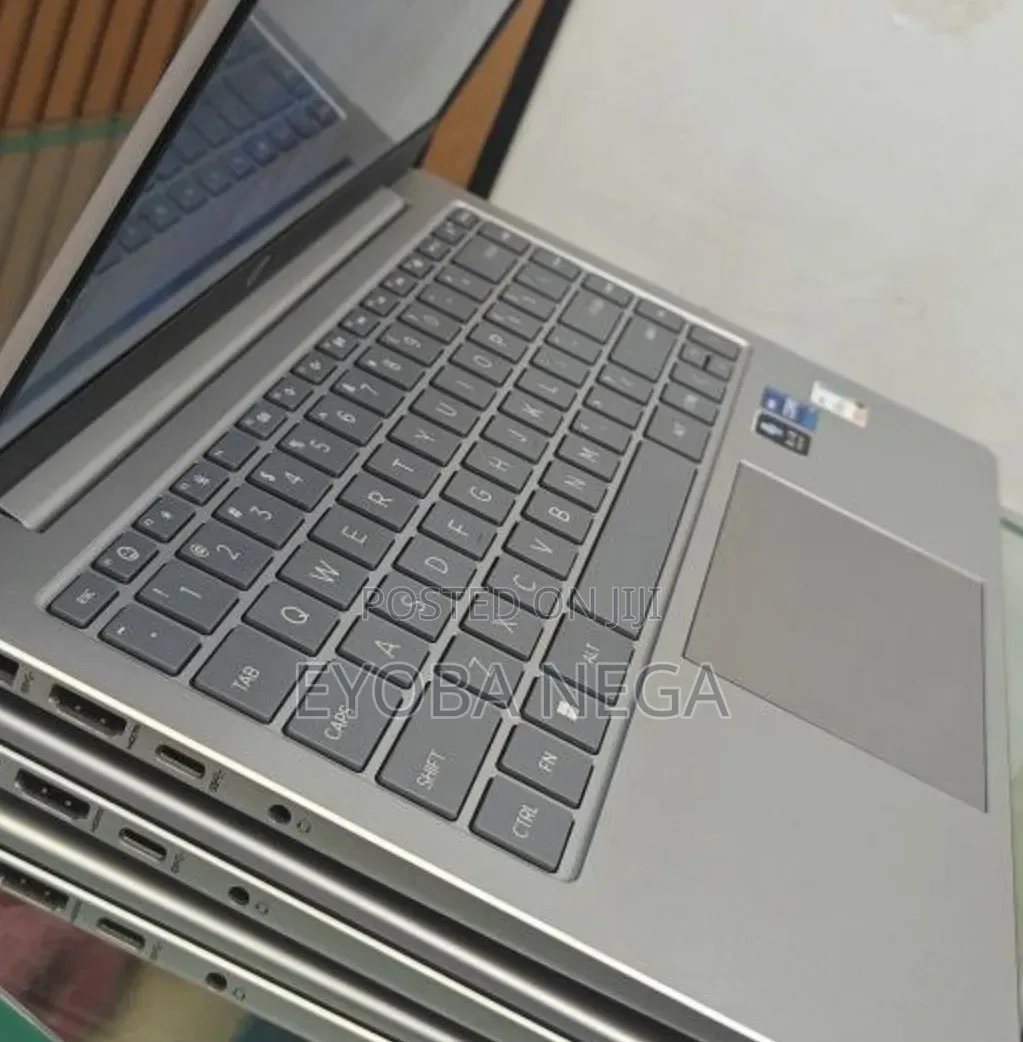 New Laptop HP Stream Notebook 16GB Intel Core i7 SSD 512GB