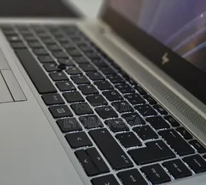 New Laptop HP EliteBook 840 G5 8GB Intel Core i5 SSD 512GB