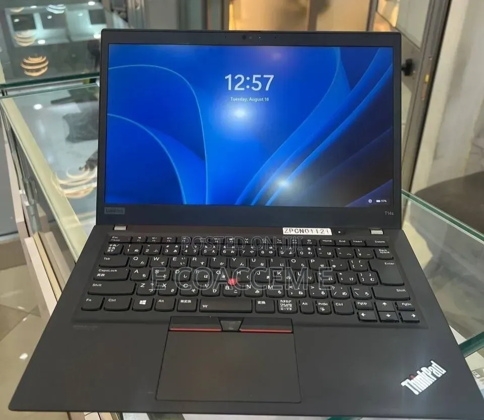 New Laptop Lenovo 16GB AMD Ryzen 5 SSD 512GB