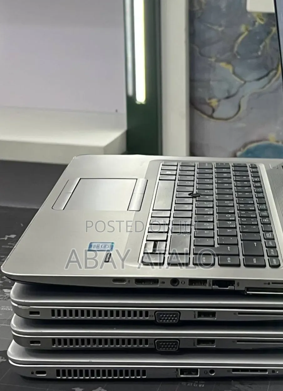 New Laptop HP EliteBook 840 G3 8GB Intel Core i5 SSD 256GB