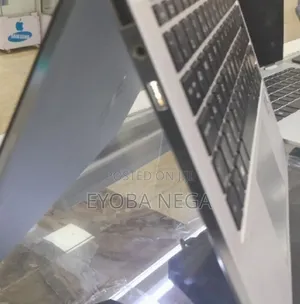 New Laptop HP EliteBook X360 1030 16GB Intel Core i7 SSD 512GB