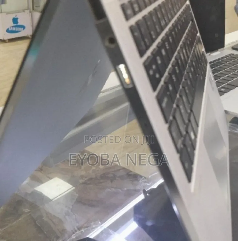 New Laptop HP EliteBook X360 1030 16GB Intel Core i7 SSD 512GB