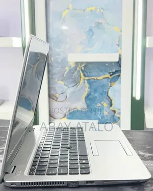 New Laptop HP EliteBook 840 G4 8GB Intel Core i7 SSD 256GB