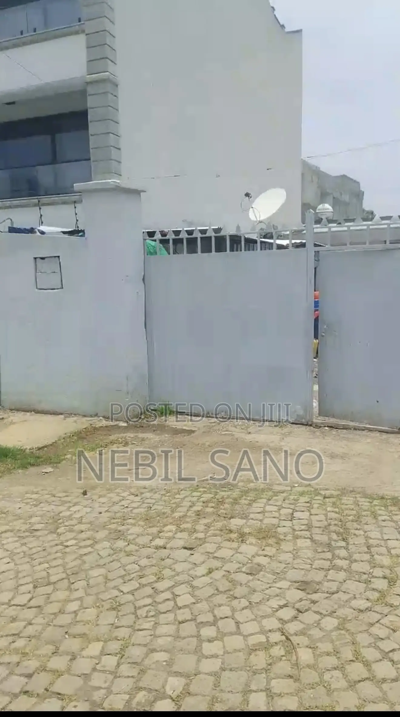 2bdrm Villa in Cmc 475Sqm2 House, Yeka for sale
