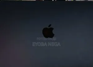 New Laptop Apple MacBook Air 2025 M4 16GB Apple M4 SSD 256GB