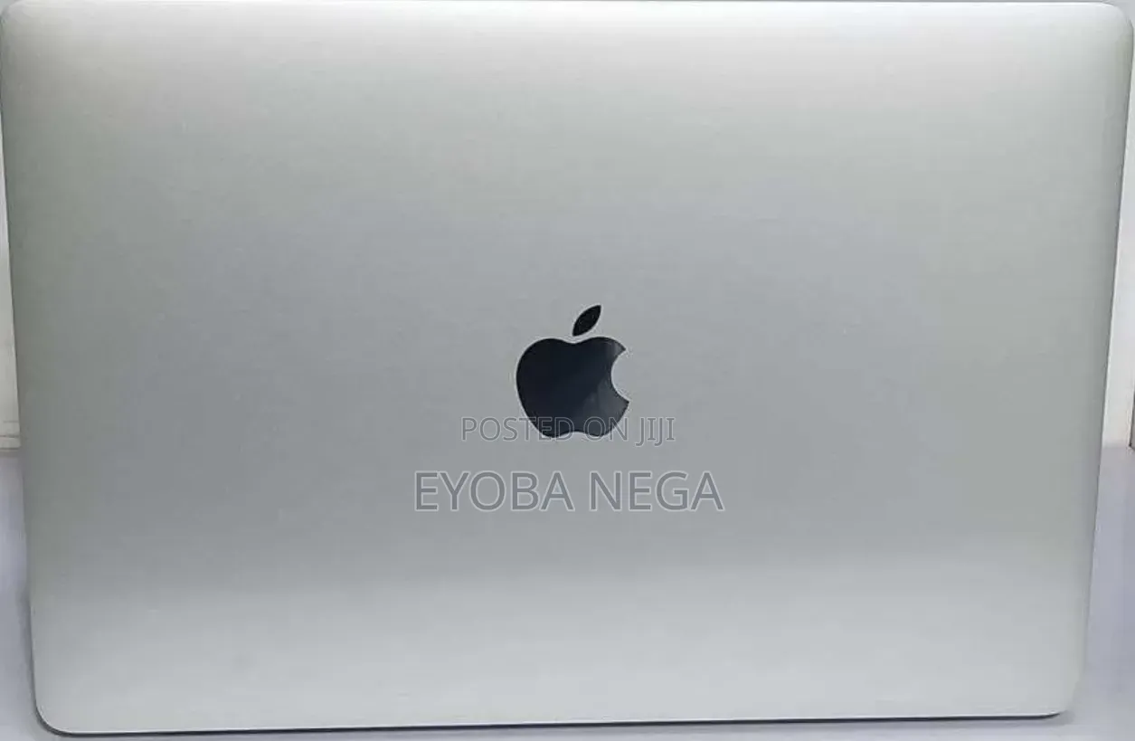 New Laptop Apple MacBook Pro 2020 16GB Intel Core i7 SSD 512GB