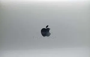 New Laptop Apple MacBook Pro 2020 16GB Intel Core i7 SSD 512GB