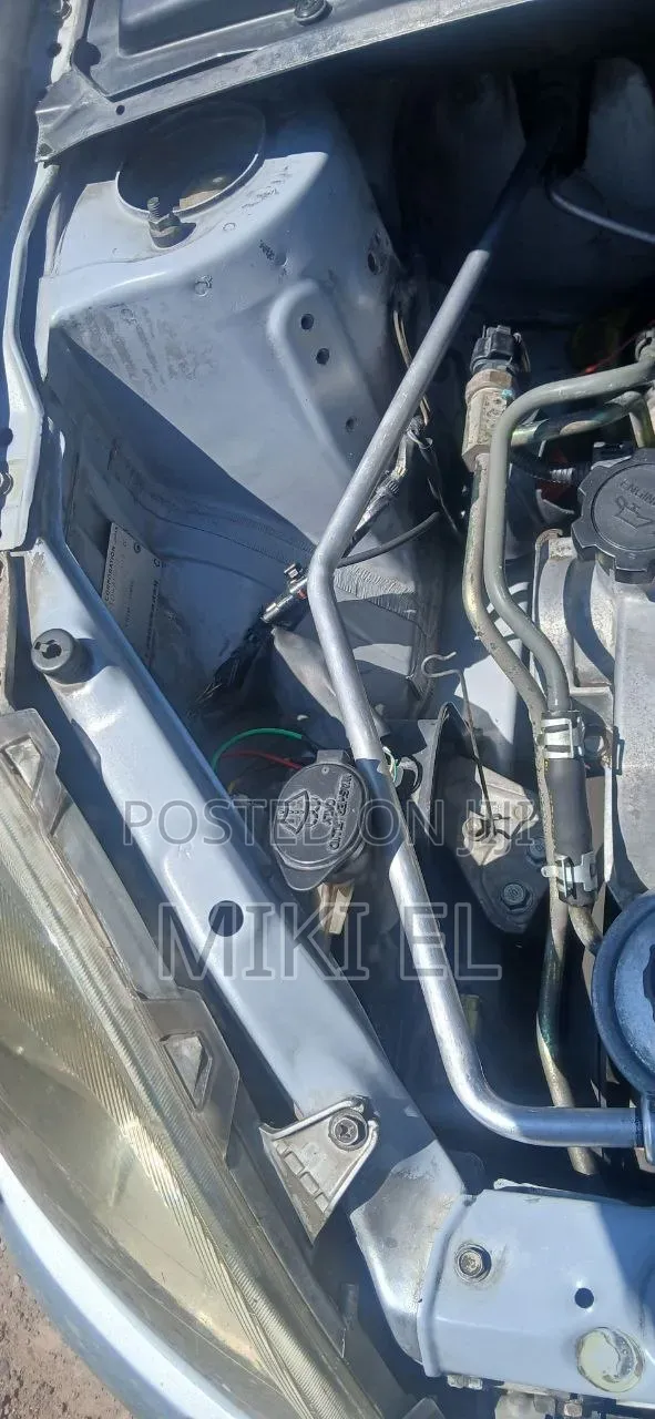 Toyota Vitz 1.0 FWD 5dr 2001 Silver