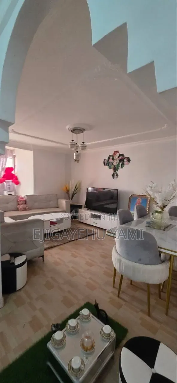 Furnished 3bdrm Condo in Condominium, Bole for sale
