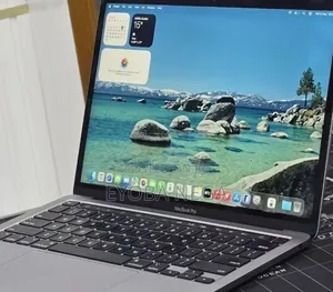 New Laptop Apple MacBook Pro 2022 M2 16GB Apple M2 SSD 256GB