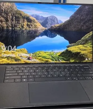 New Laptop Dell Precision 5570 16GB Intel Core i7 SSD 512GB