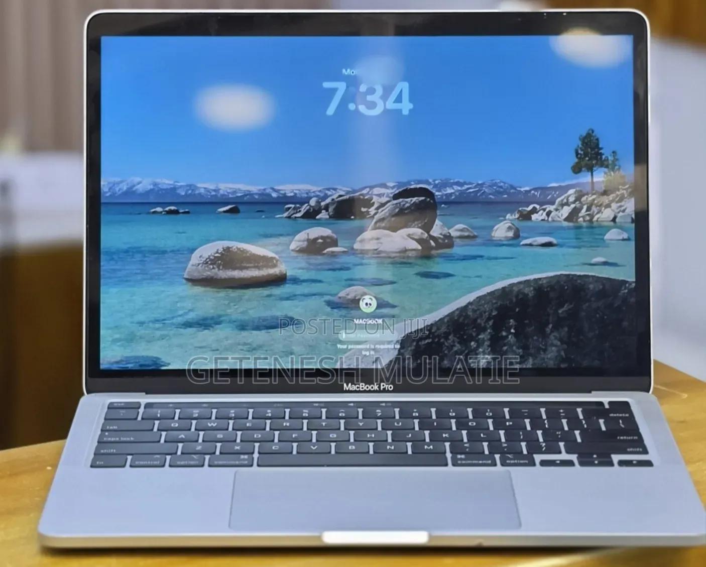 New Laptop Apple MacBook Pro 2020 32GB Intel Core i7 SSD 512GB