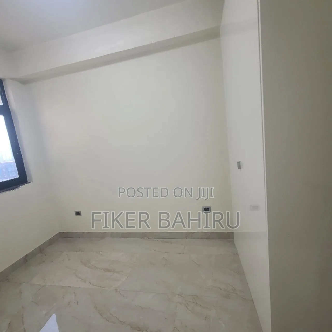 5bdrm Apartment in Addis Abeba, Kirkos for rent