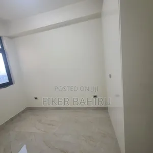 5bdrm Apartment in Addis Abeba, Kirkos for rent