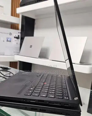 New Laptop Lenovo ThinkPad t495s 16GB Intel Core Ultra 7 SSD 512GB