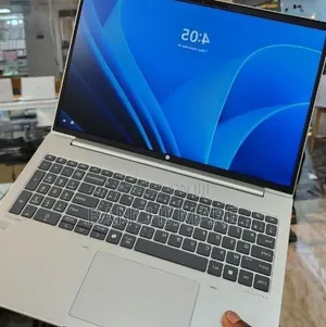 New Laptop HP ProBook 460 G11 16GB Intel Core Ultra 7 SSD 512GB