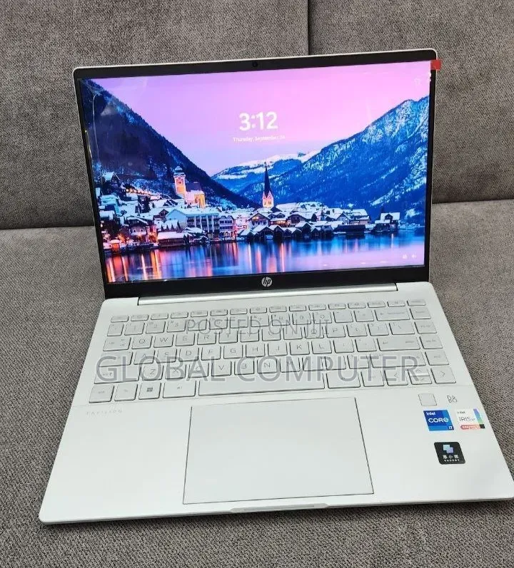 New Laptop HP Pavilion 14 16GB Intel Core i7 SSD 512GB